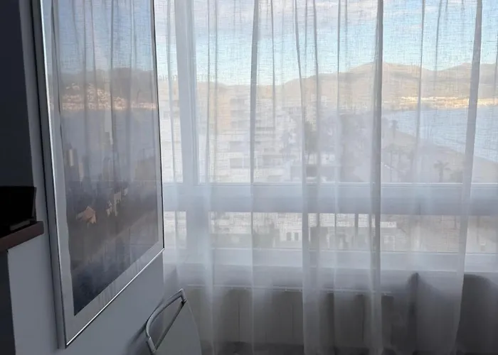 Vue Sur * Росас